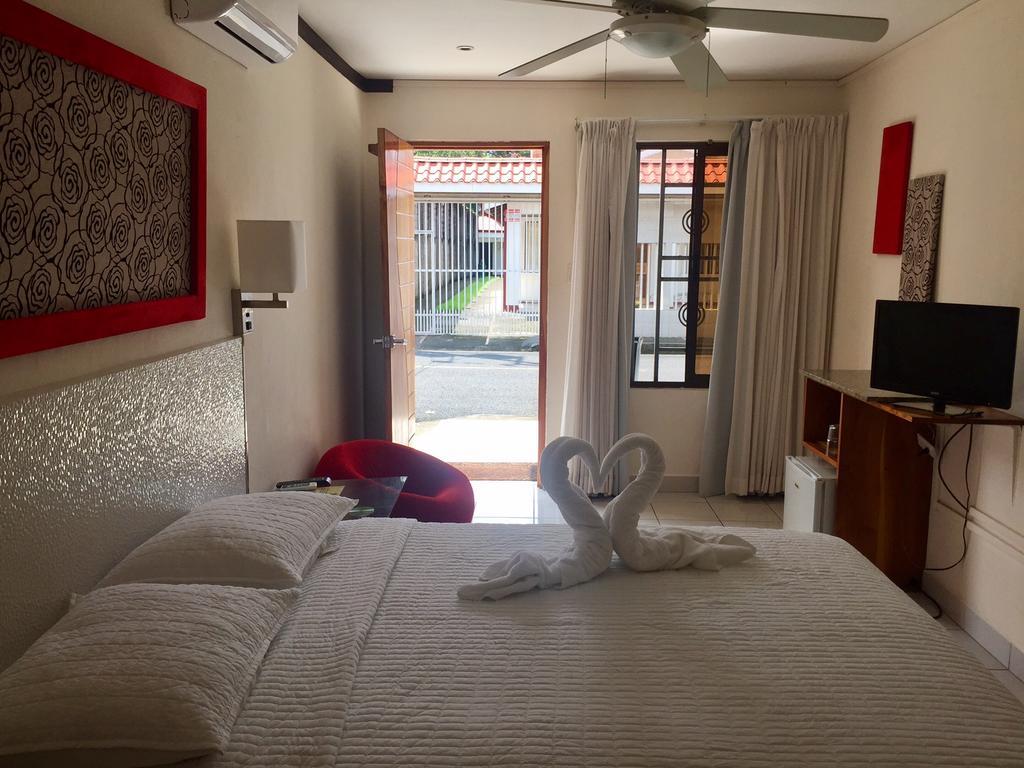 Tuanis Aparthotel Хако Екстер'єр фото